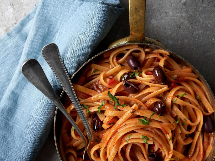 Linguine puttanesca - Skøgens pasta
