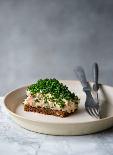 Rørt laksesalat