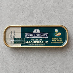 Makrelfileter marineret i Sancerre-vin og krydderurter